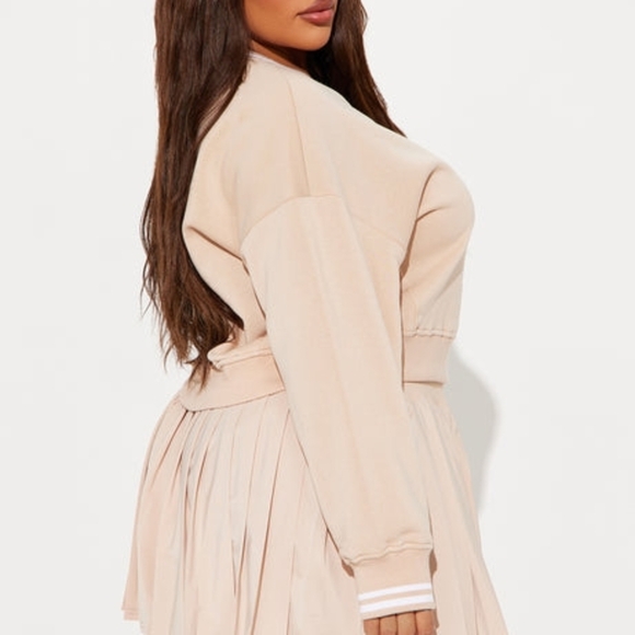 Preppy Plested Mini Skirt Set - Picture 3 of 3